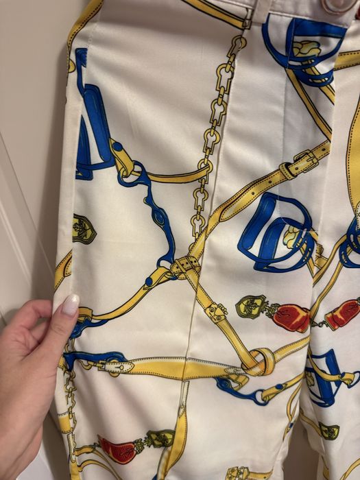 Se vând pantaloni Dior