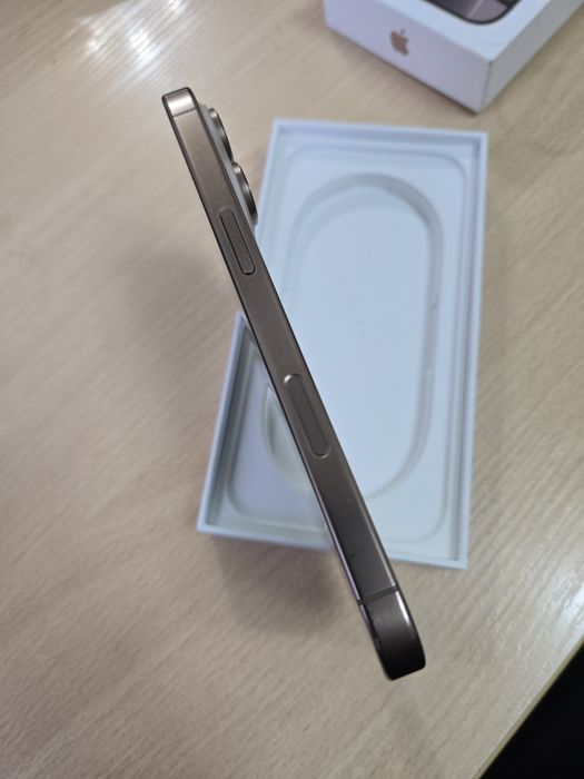 IPhone 16 pro 256gb айфон 16 про 256гб