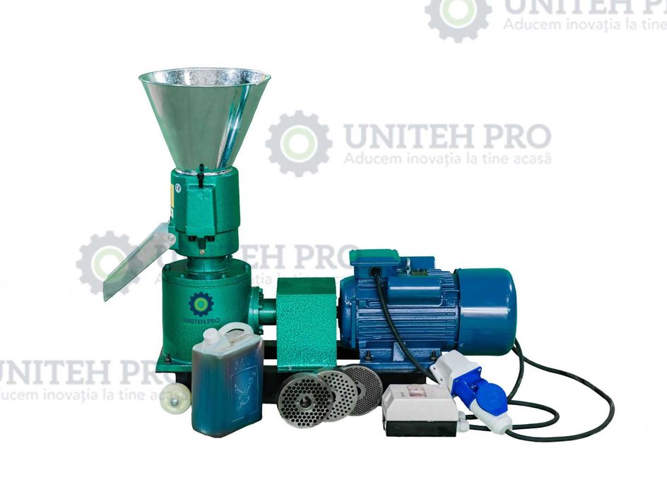 Granulator furaje KL-120, motor inclus 3 kW/220V, 3 matrite incluse Garantie 24 Luni Livrare rapida NOU