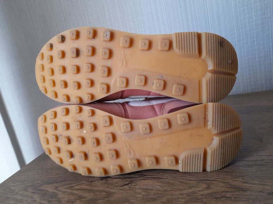 Nike internationalist маратонки 40 номер.