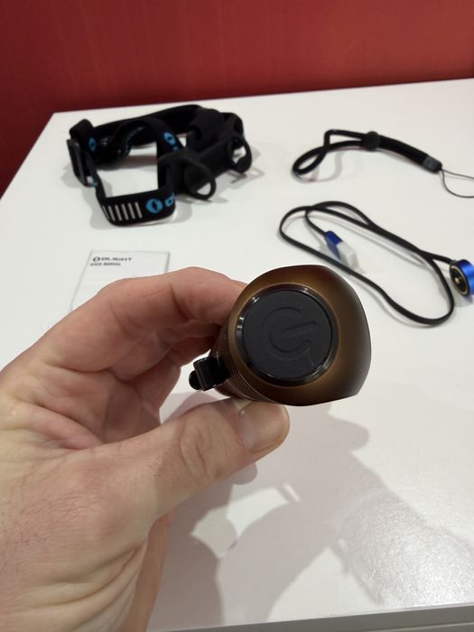 Lanterna Olight Perun 2