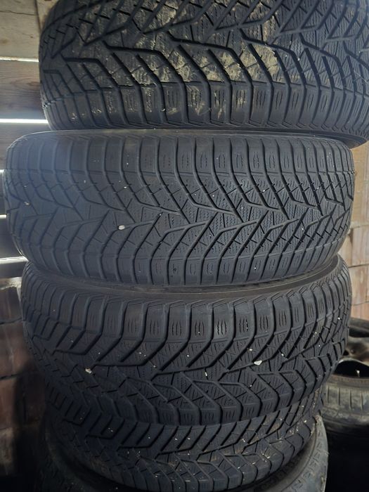Anvelope 235 60 18 dot 2022 iarna