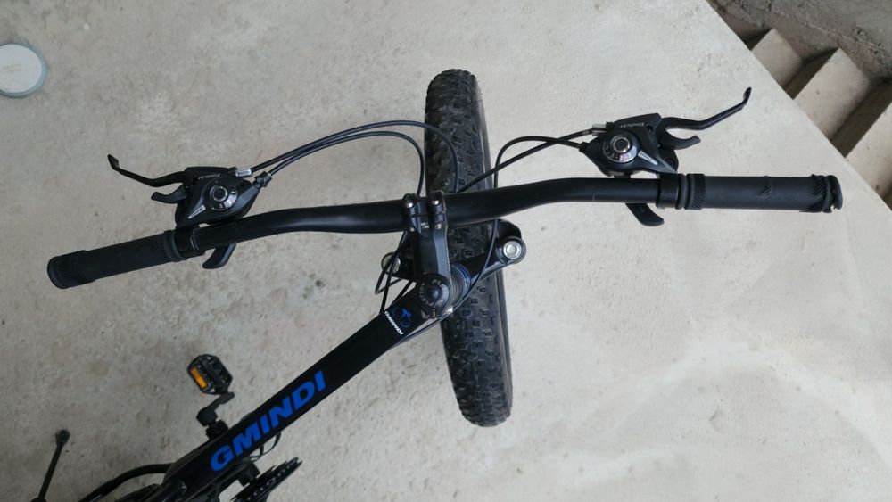 Горный велосипед с широким балонами. Keng balonli tog' velosipedi