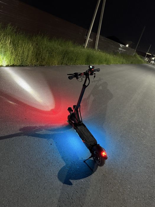 Электросамокат скутер