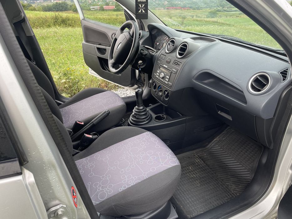 Ford Fiesta 2006 benzina