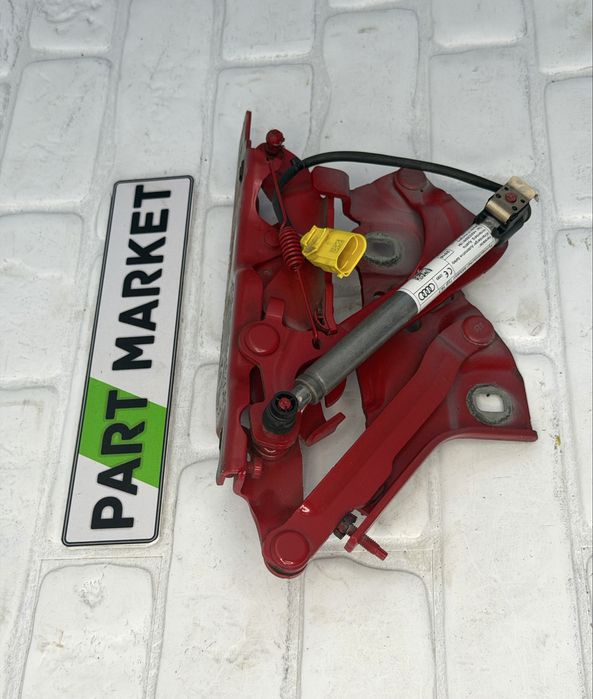 Панта преден капак AUDI A4 B9 8W0823823 8W0823302E