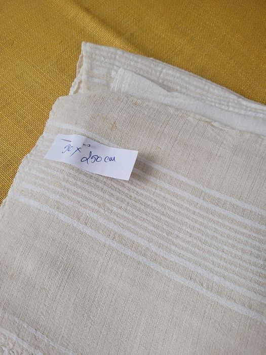 Pânzeturi vechi în stare foarte bună