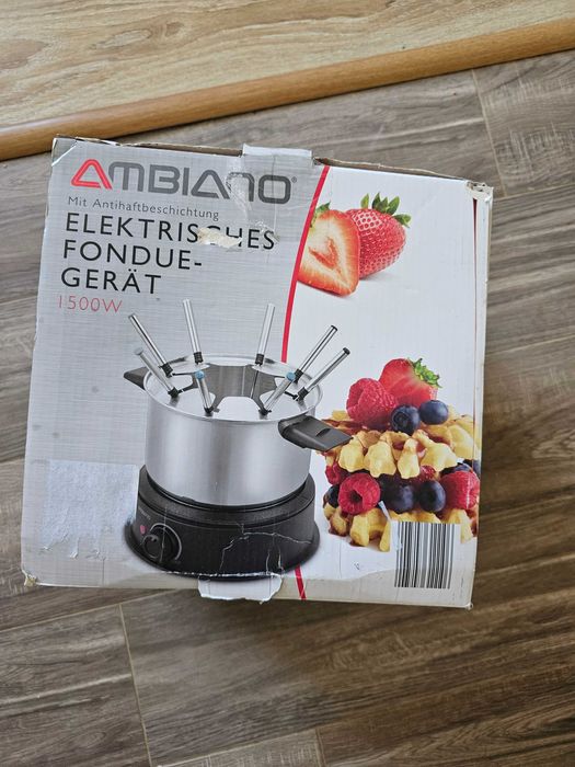 Машина за Фондю нова