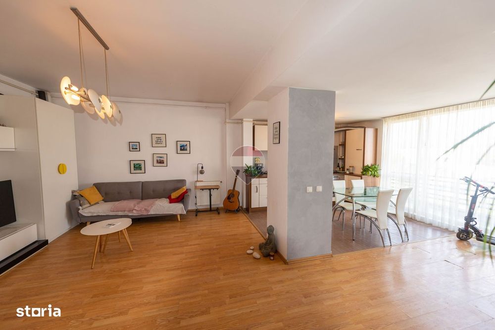 Apartament cu 2 camere de vanzare zona 1 Decembrie 1918 strada Fetesti
