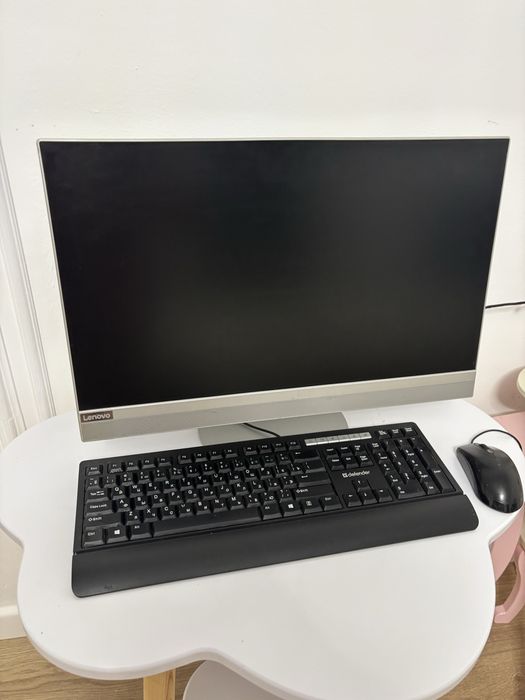 Продам моноблок Lenovo