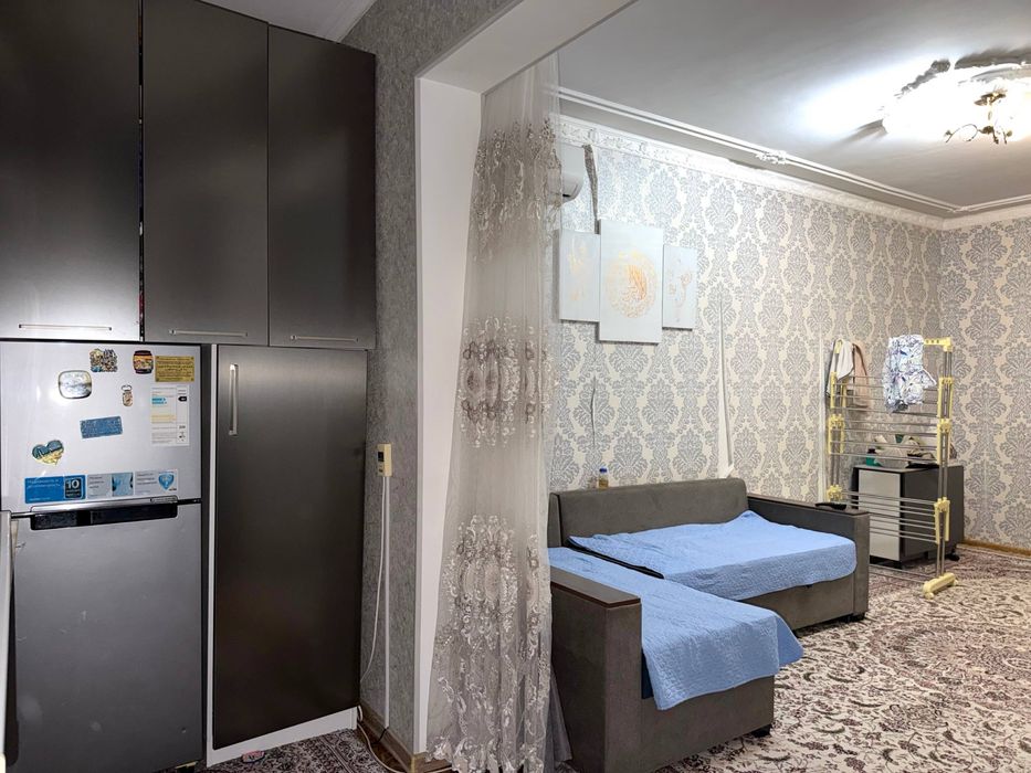 2-ух в 3-ех комнат 2/3/4 Ависозлар 4, метро Яшнобад, балкон 1,5х6.