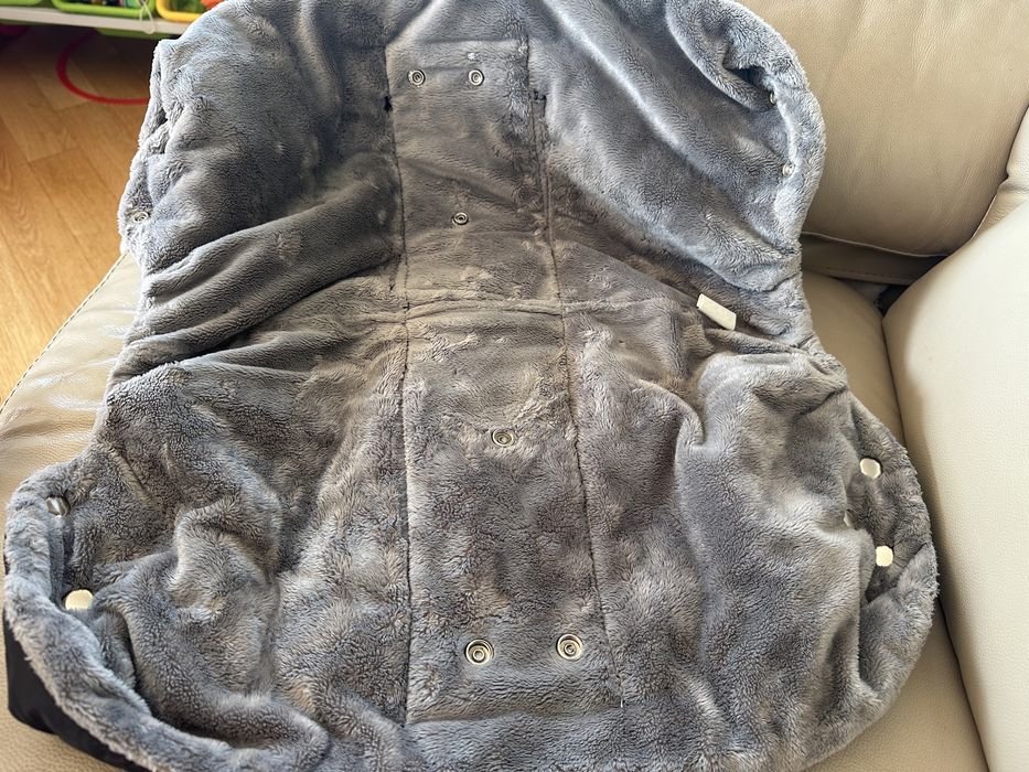 маншон / ръкавици за количка