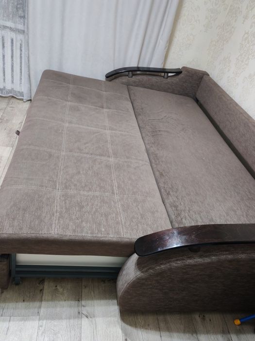 Диван+  кресло раздвижное