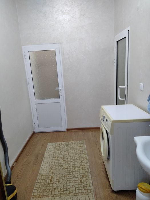 Тошкент вилояти Уртачирчиқ тумани Авангард Бойкургон махалласида ўй со