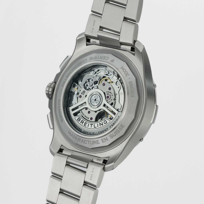 Breitling Super Avenger B01 Chronograph 46mm Titanium EB0148101C1E1