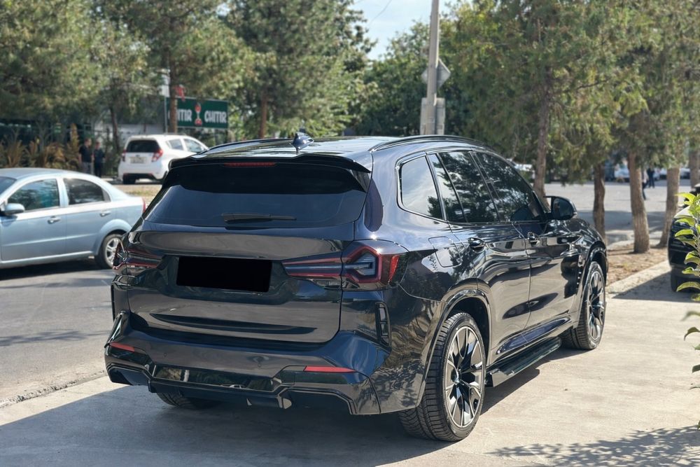 BMW IX3 M  Germany sotiladi | 2022, 32.000km, M bodykit taqilgan