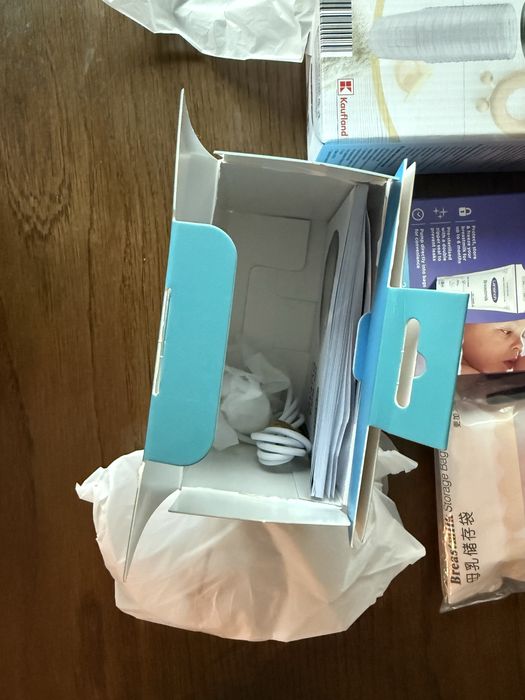 Canpol hands free електрическа помпа за кърма