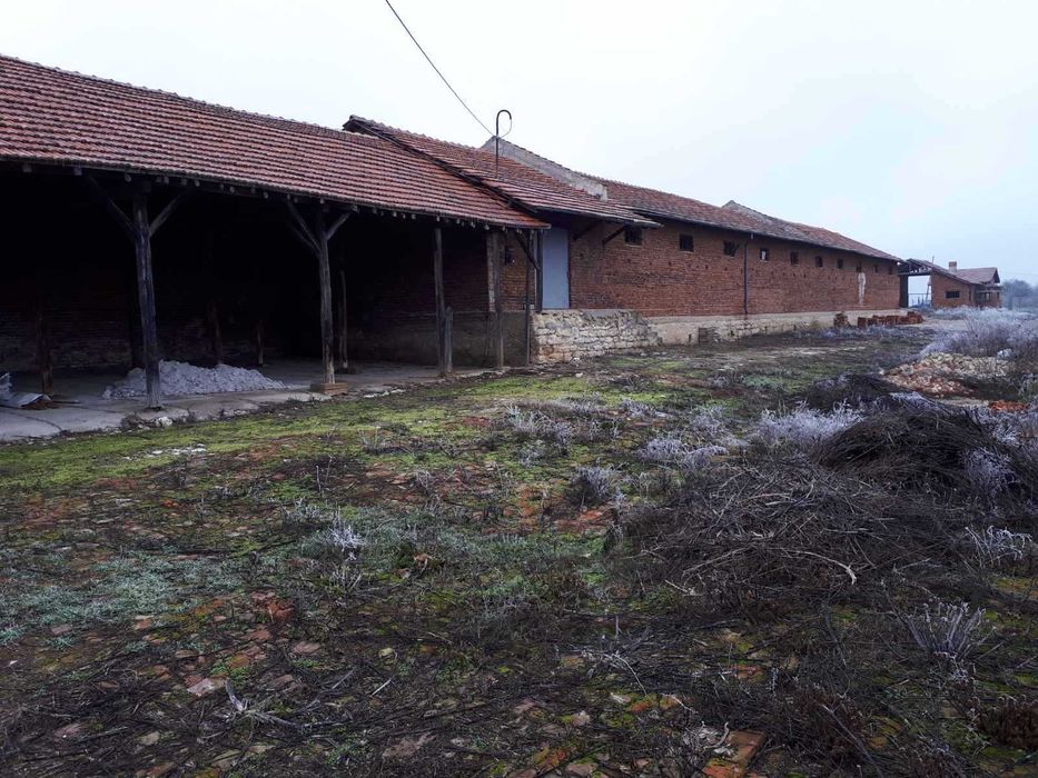 Дава се под наем Склад в с. Воднянци, Област Видин - 25000 кв.м за 99.45 € - Снимка #5