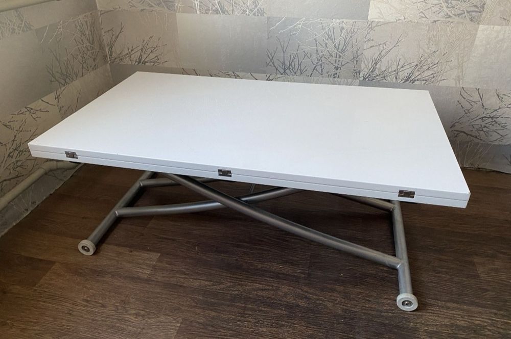 Продам стол раскладывается