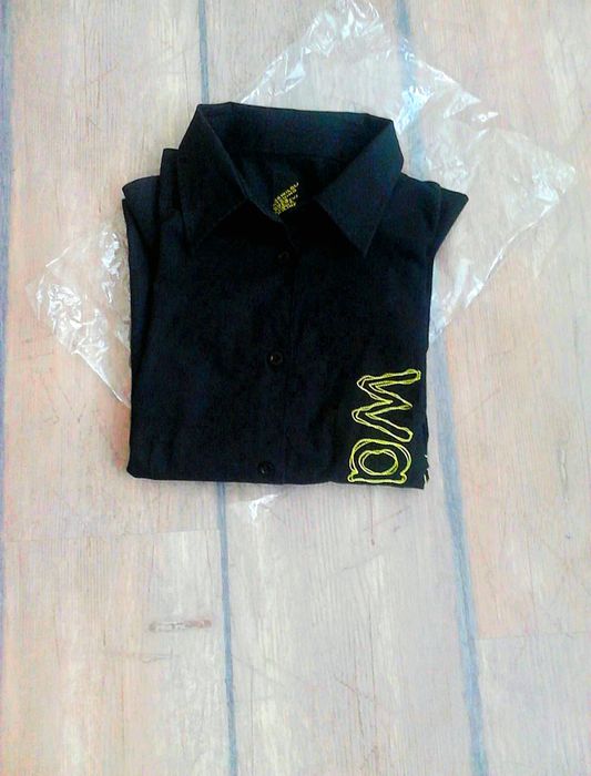 Нова БГ черна външна риза  Размер М. Малко стреч материя