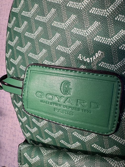 Ghiozdan goyard verde