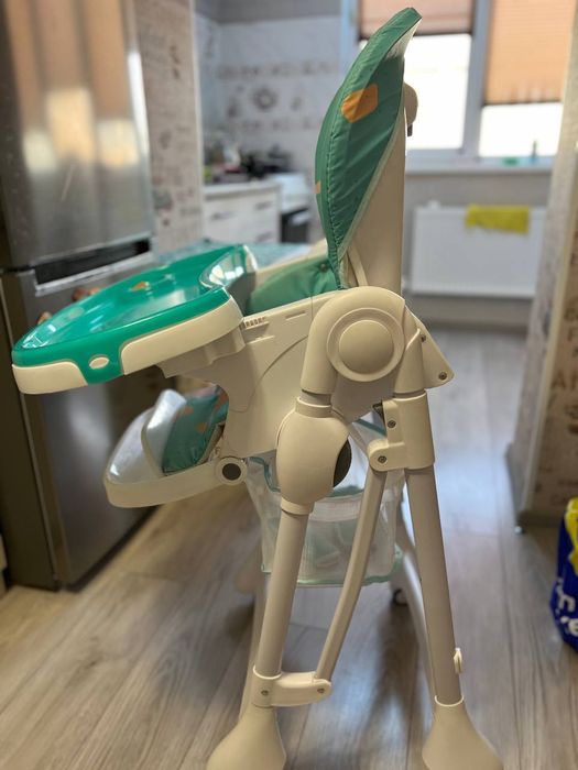 Детский стул для кормления