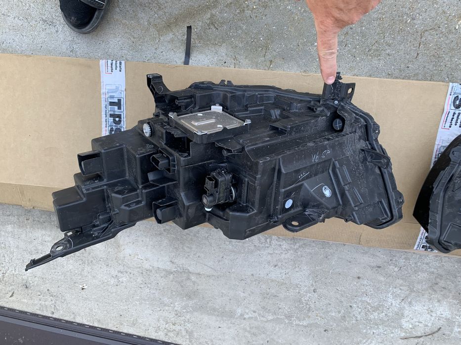 Far Renault Kangoo an 2020/2021/2022/2023/2024/2025