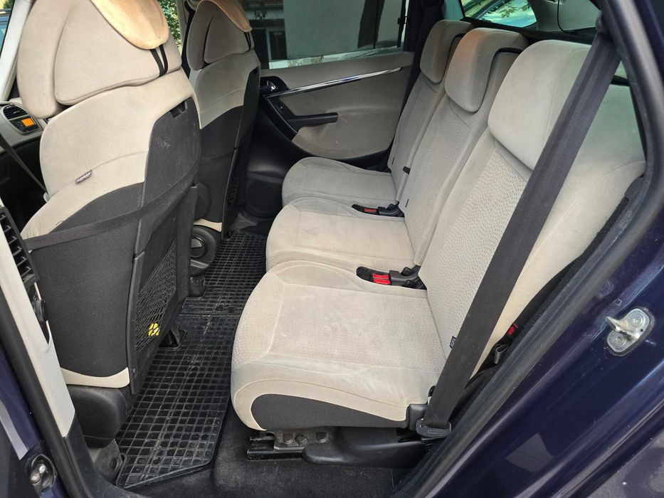 Продавам c4 picasso