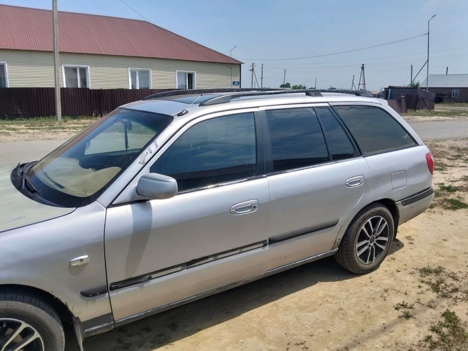 Продам машину Мазда 626 птичка 1998ж