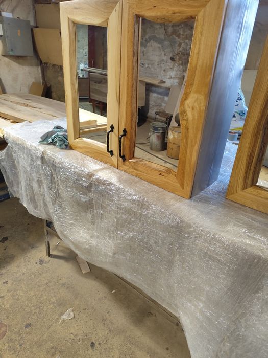 Горен и долен шкаф за баня,дъб и орех