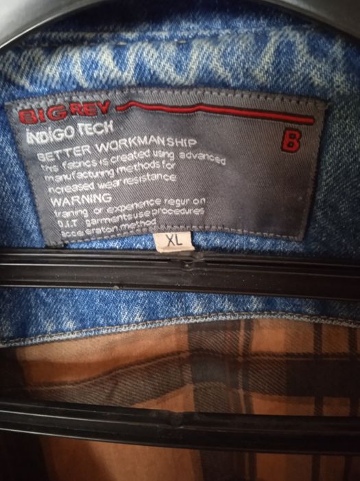 Продам джинсовую куртку