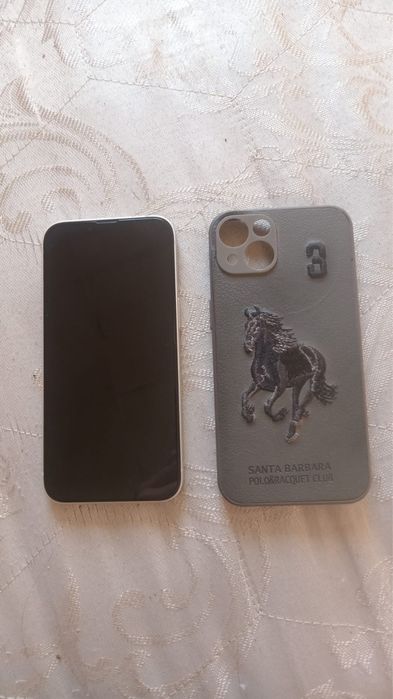 Продам айфон 13
