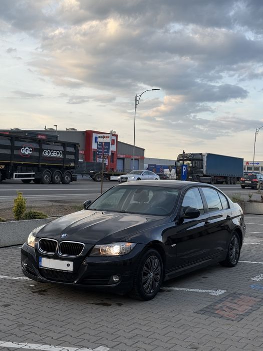BMW E90 318i 2009