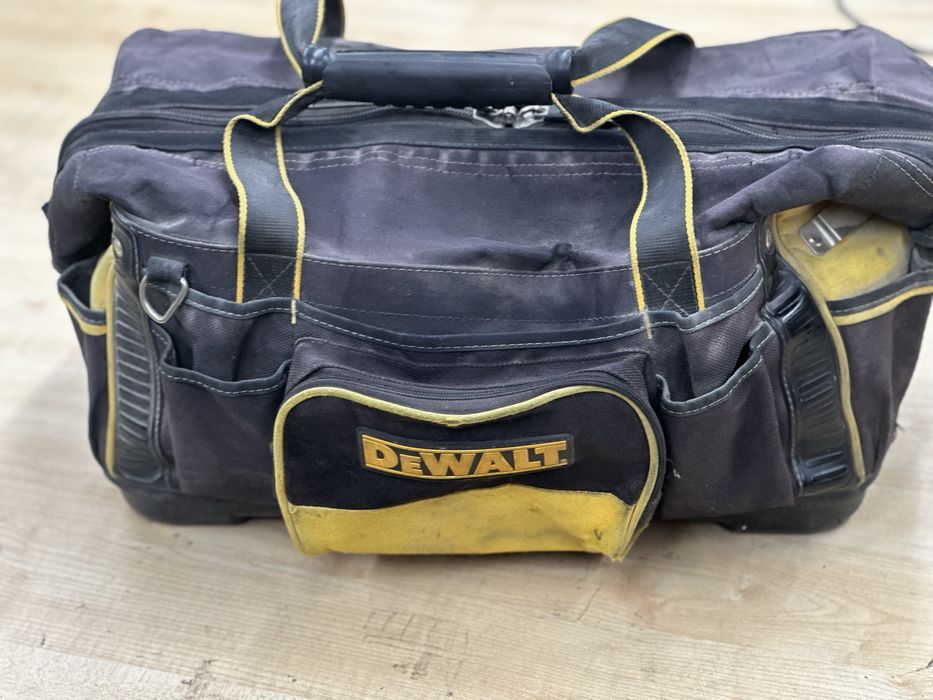 Dewalt сумка для инструментов