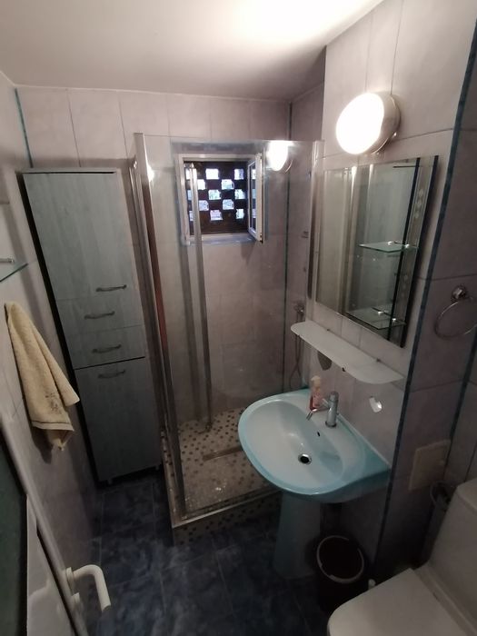 Inchiriez Apartament 2 camere