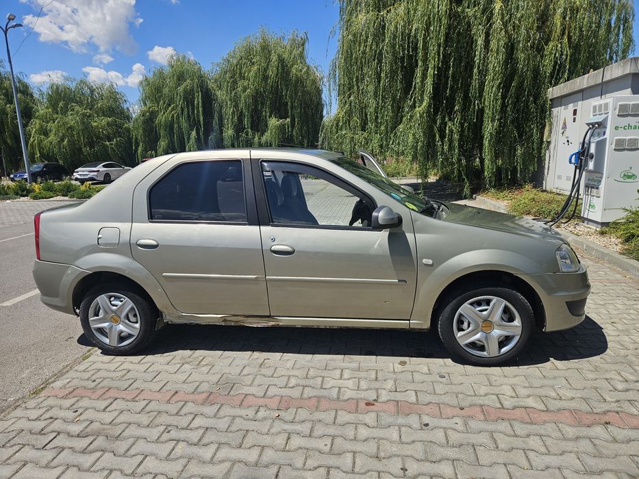 Logan 1 ph2 ( facelift ) 1.2 2011
