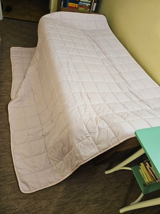 Pilotă de vară NOUĂ – Roz pal cu motive Make-up