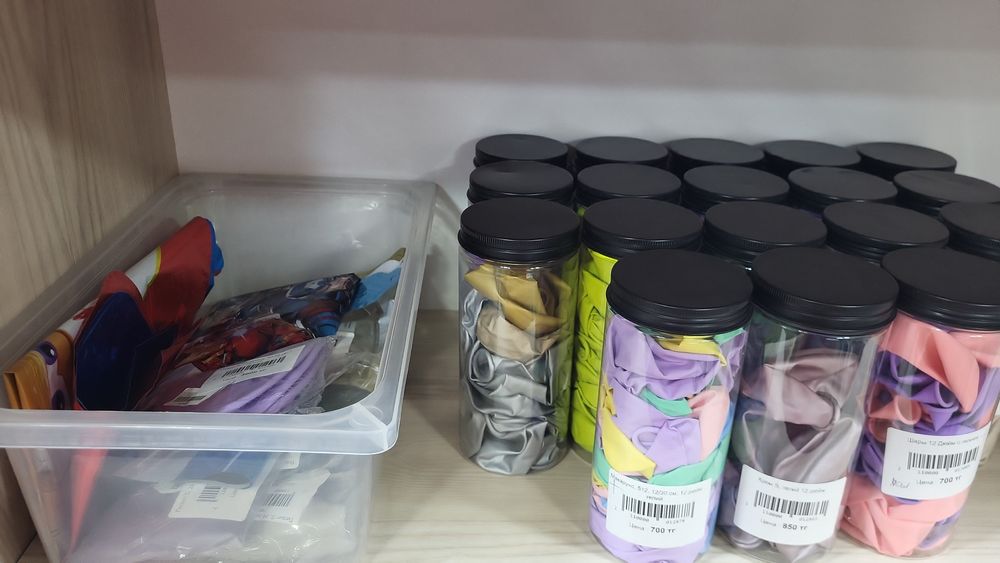 Продам шары, ленты, фигуры шары