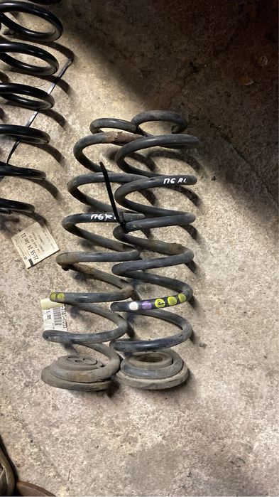 Задни пружини пасат б6,7 от 2005г до 2015г