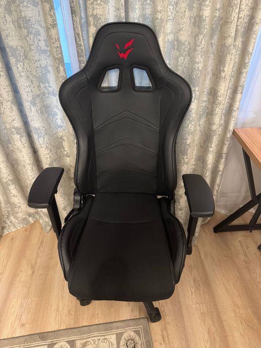 Игровое кресло Ardor Gaming Force Armor 2000M