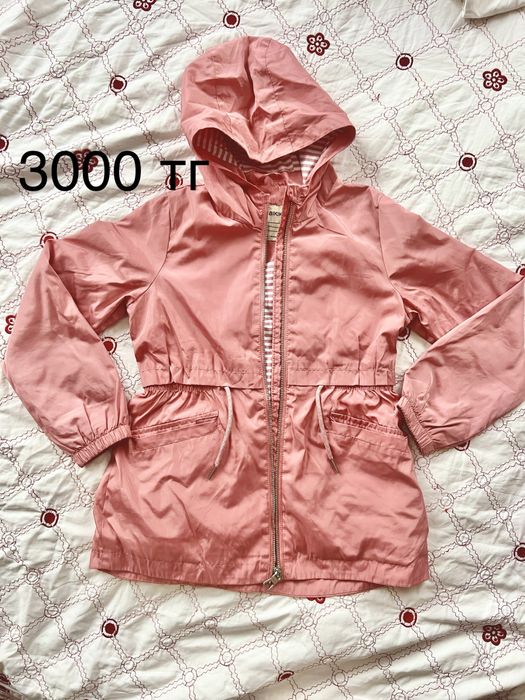 продам вещи на девочку 6-10 лет.