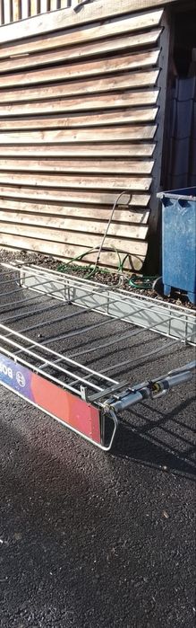 Vand porbagaj de  inox