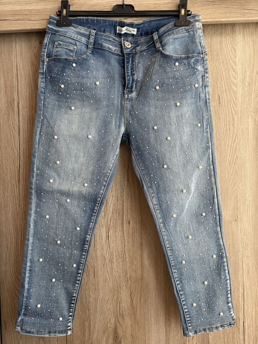 Нови с етикета дамски дънки размер M