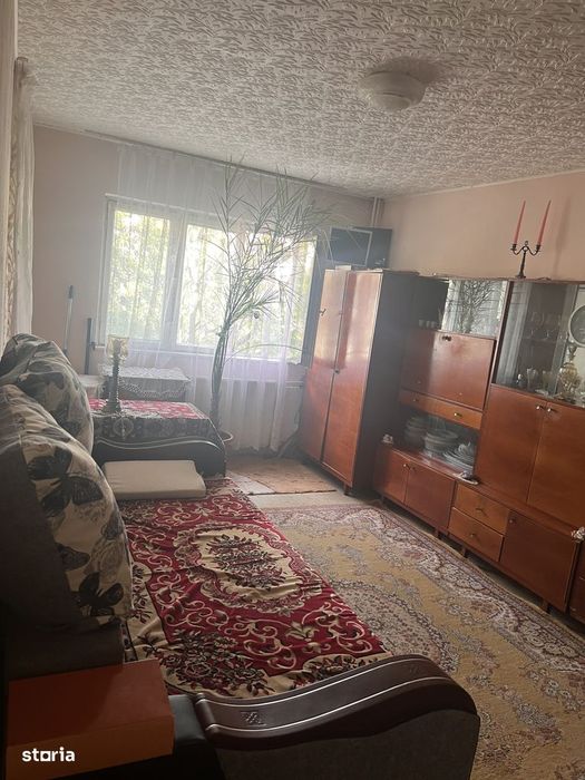 Apartament 2 camere, balcon, Rogerius