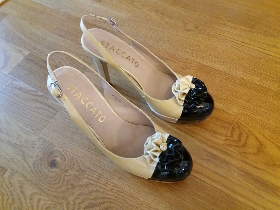 Pantofi ocazie marca Staccato