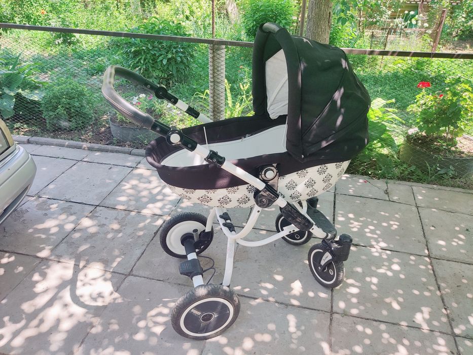 Продам детскую коляску
