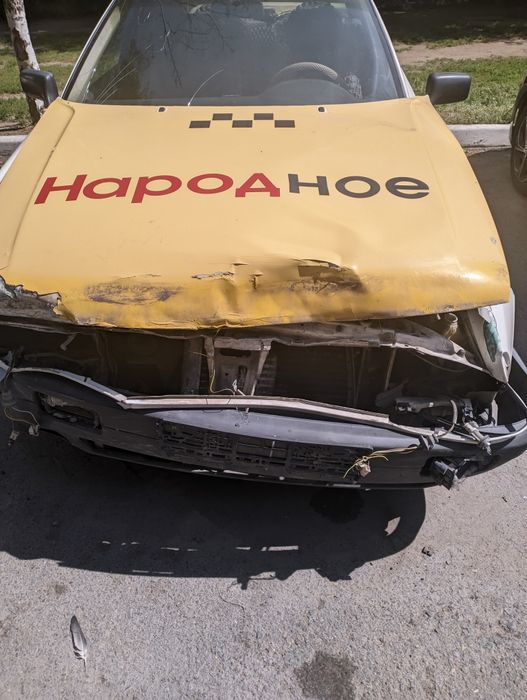 Продам Ауди 80 , аварийная