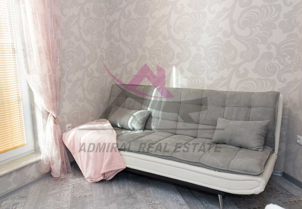 Дава се под наем Двустаен апартамент в Варна, Гръцка махала - 55 кв.м за 600 € - Снимка #1