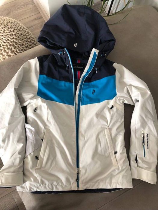 Ски яке Peak Performance