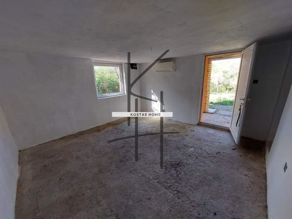 Продава се Къща в Варна, м-т Боровец - юг - 100 кв.м за 630 €/кв.м - Снимка #2